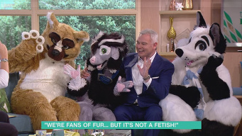 Ani, Ed and Dexy pose with 'This Morning's Eamonn Holmes. Caption: 'We're fans of fur... but it's not a fetish!'